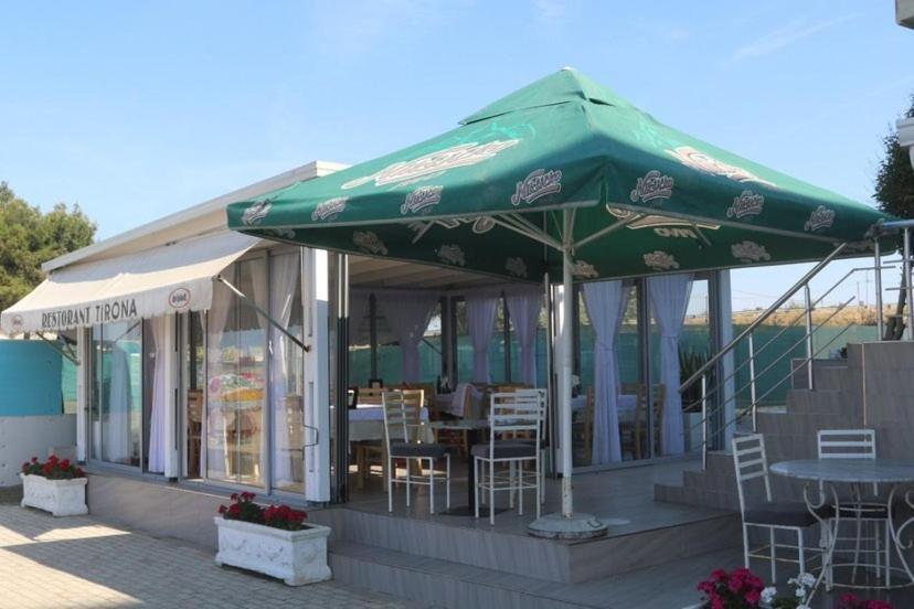 Hotel Tirona Durrës Eksteriør billede