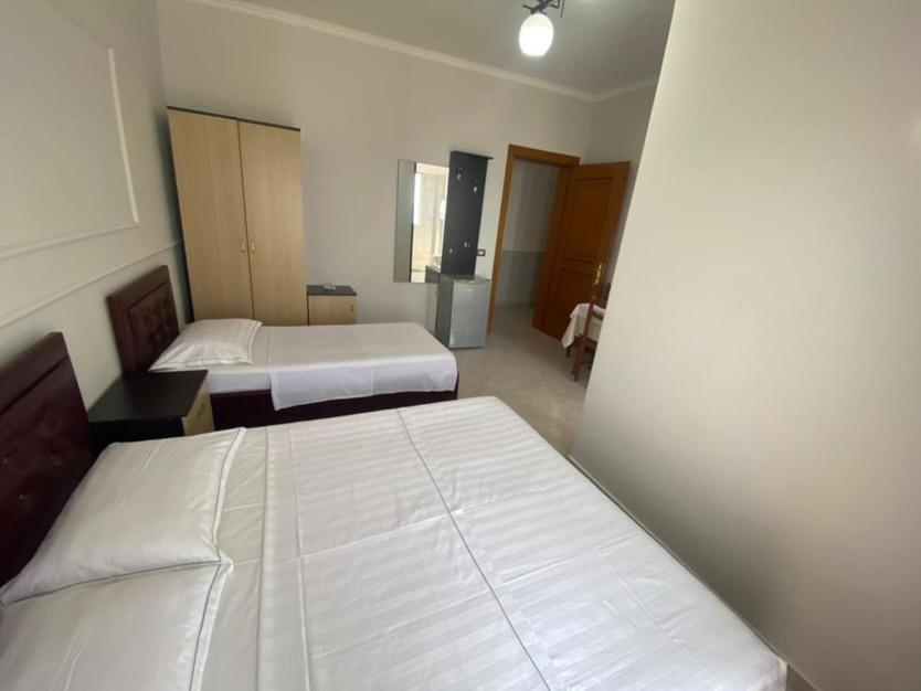 Hotel Tirona Durrës Eksteriør billede