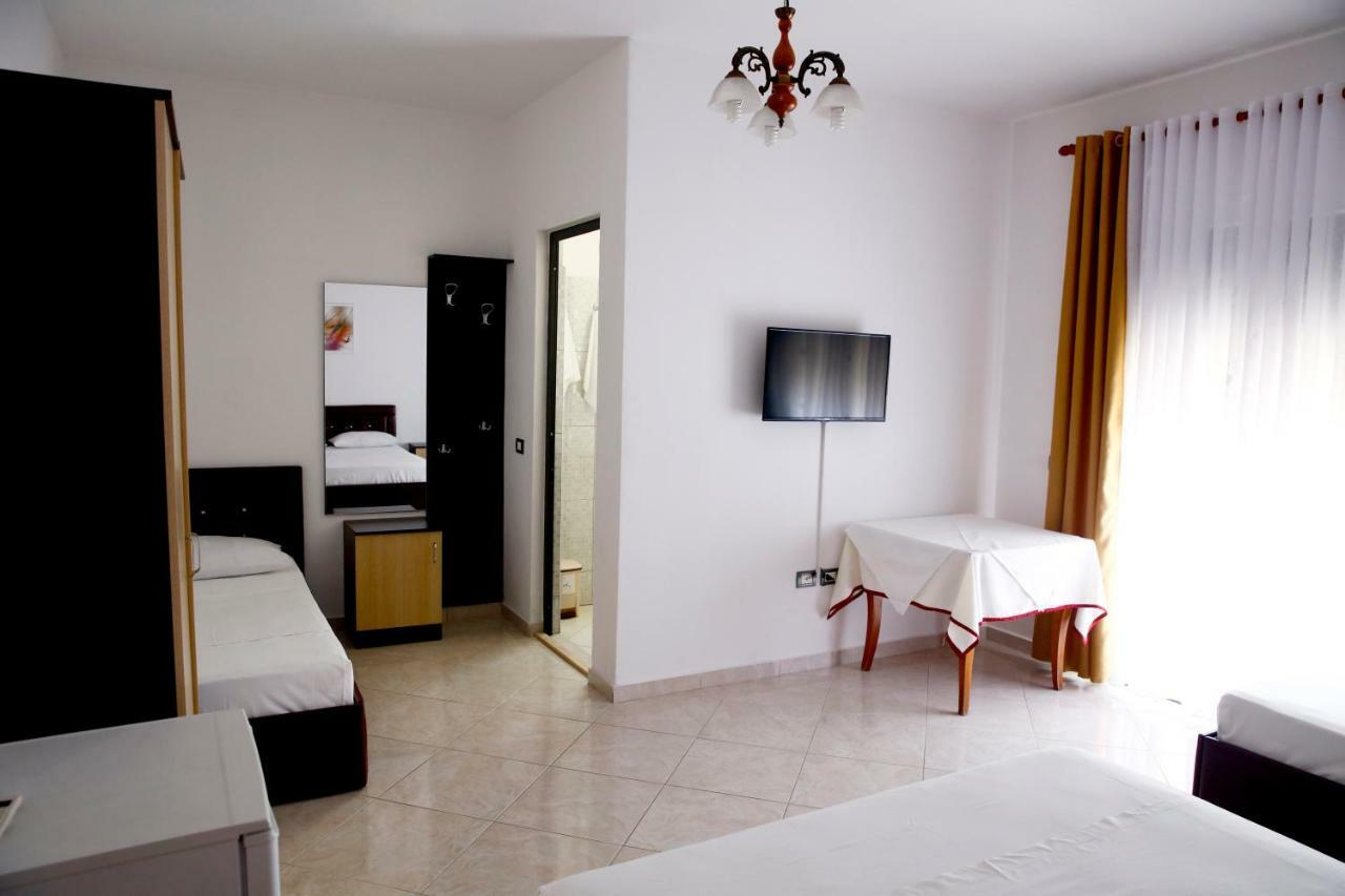 Hotel Tirona Durrës Eksteriør billede